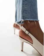 PU slingback heeled shoe in off white