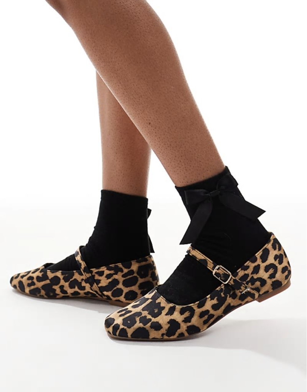 Iris ballet shoe with bow in leopard