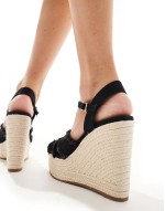 open wedge espadrille in black