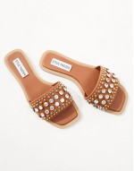 flat sandal with beads in tan