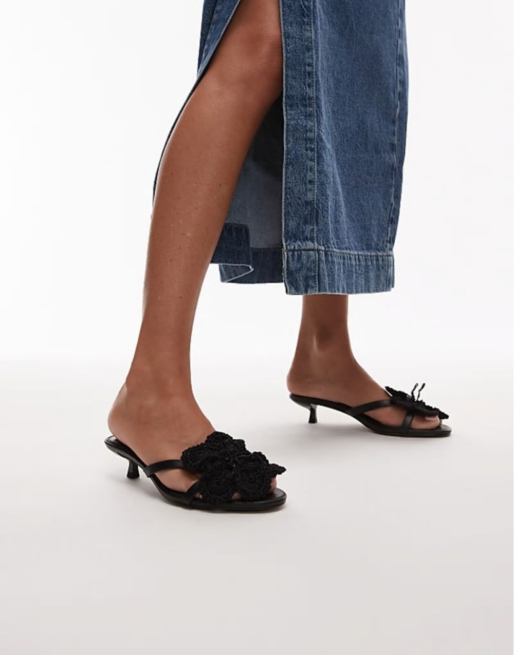Ish kitten heeled sandal with knitted flower in black